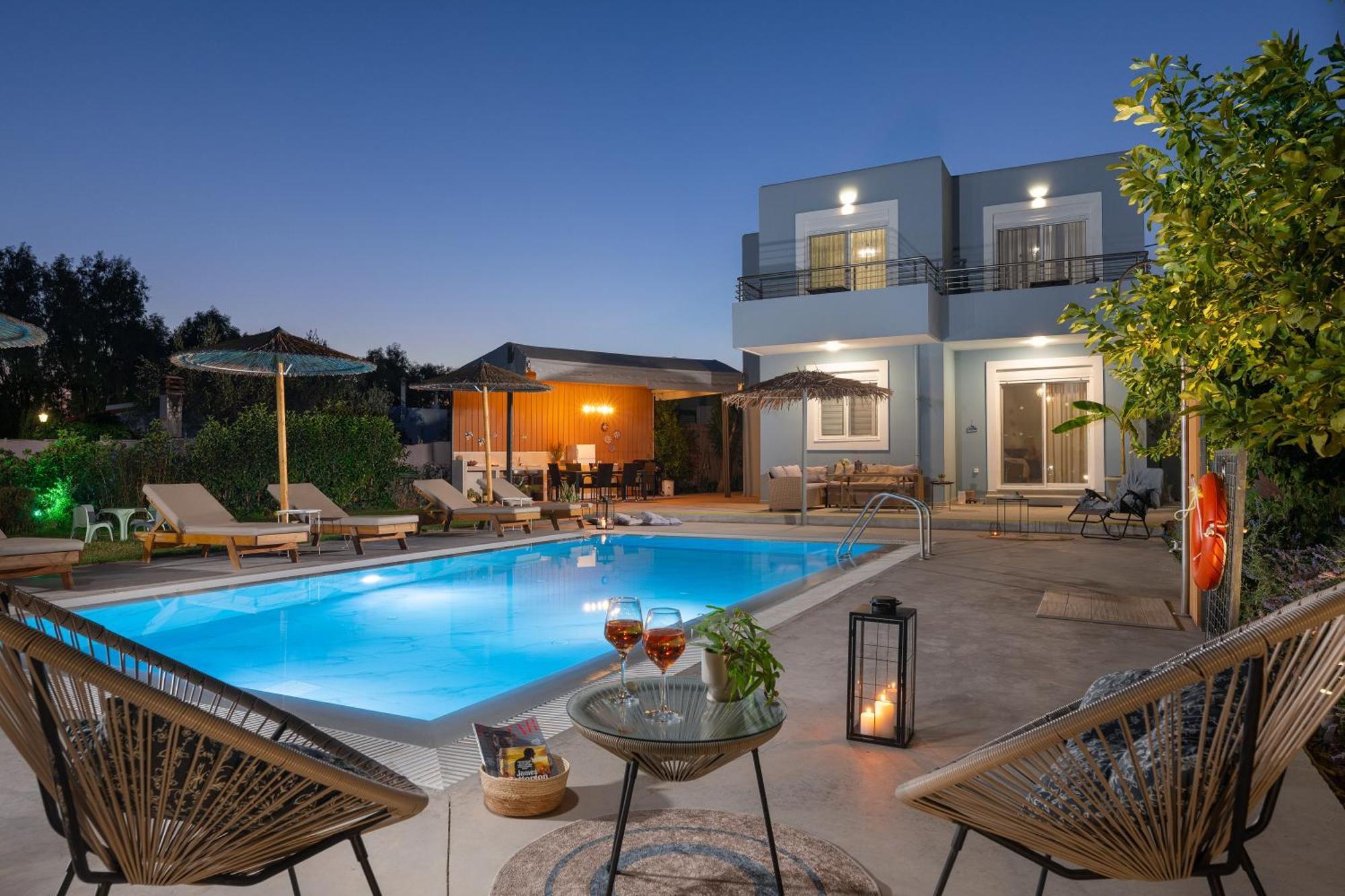 Ethria Pool Villa With Heated Jacuzzi Afándu Kültér fotó