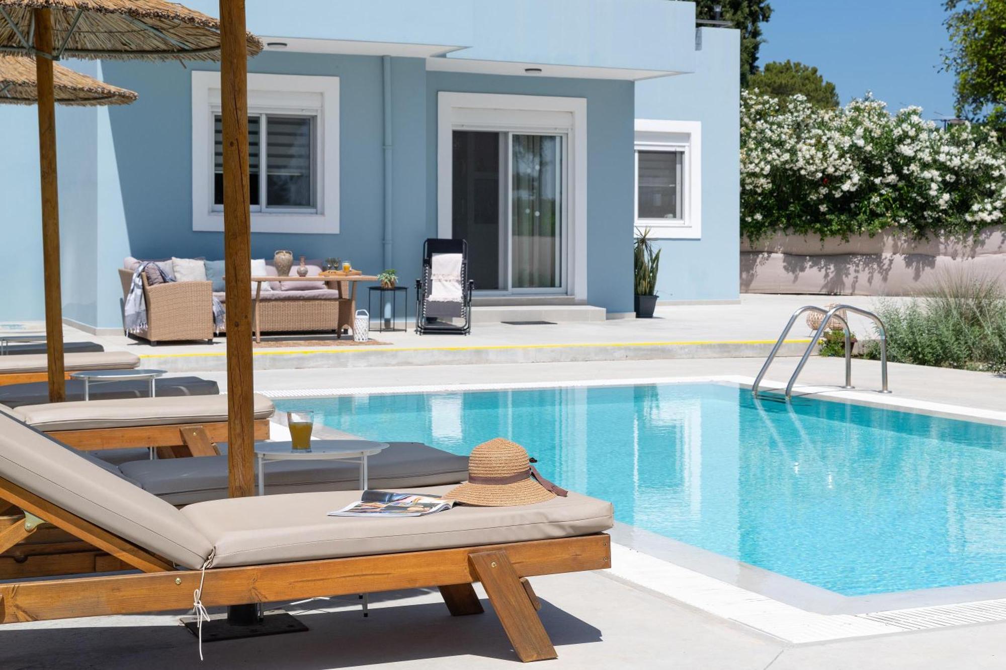 Ethria Pool Villa With Heated Jacuzzi Afándu Kültér fotó