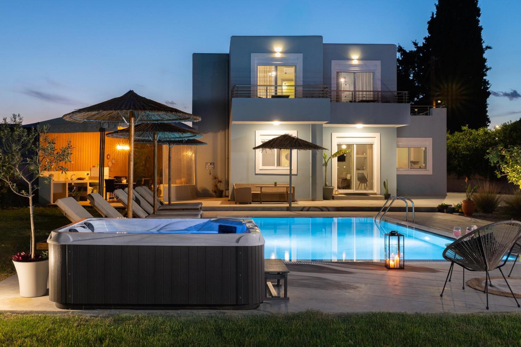 Ethria Pool Villa With Heated Jacuzzi Afándu Kültér fotó